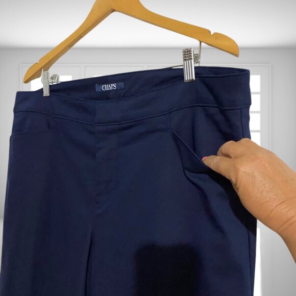 Chaps Navy Blue Cropped Pants | Size 16W | Classic & Comfortable - Picture 5 of 14
